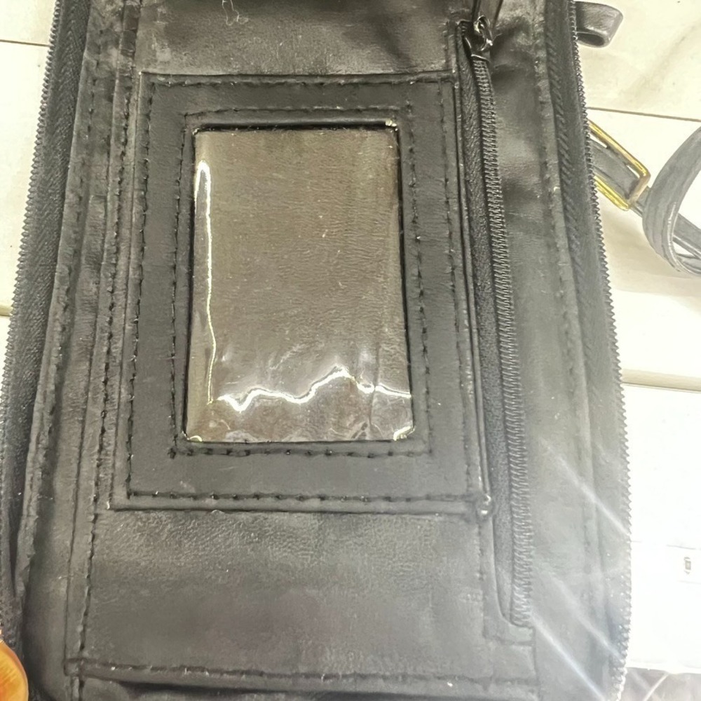 Crossbody Phone Wallet with Card Slots in Black 7.5x4.5" Travel Bag - Picture 5 of 7